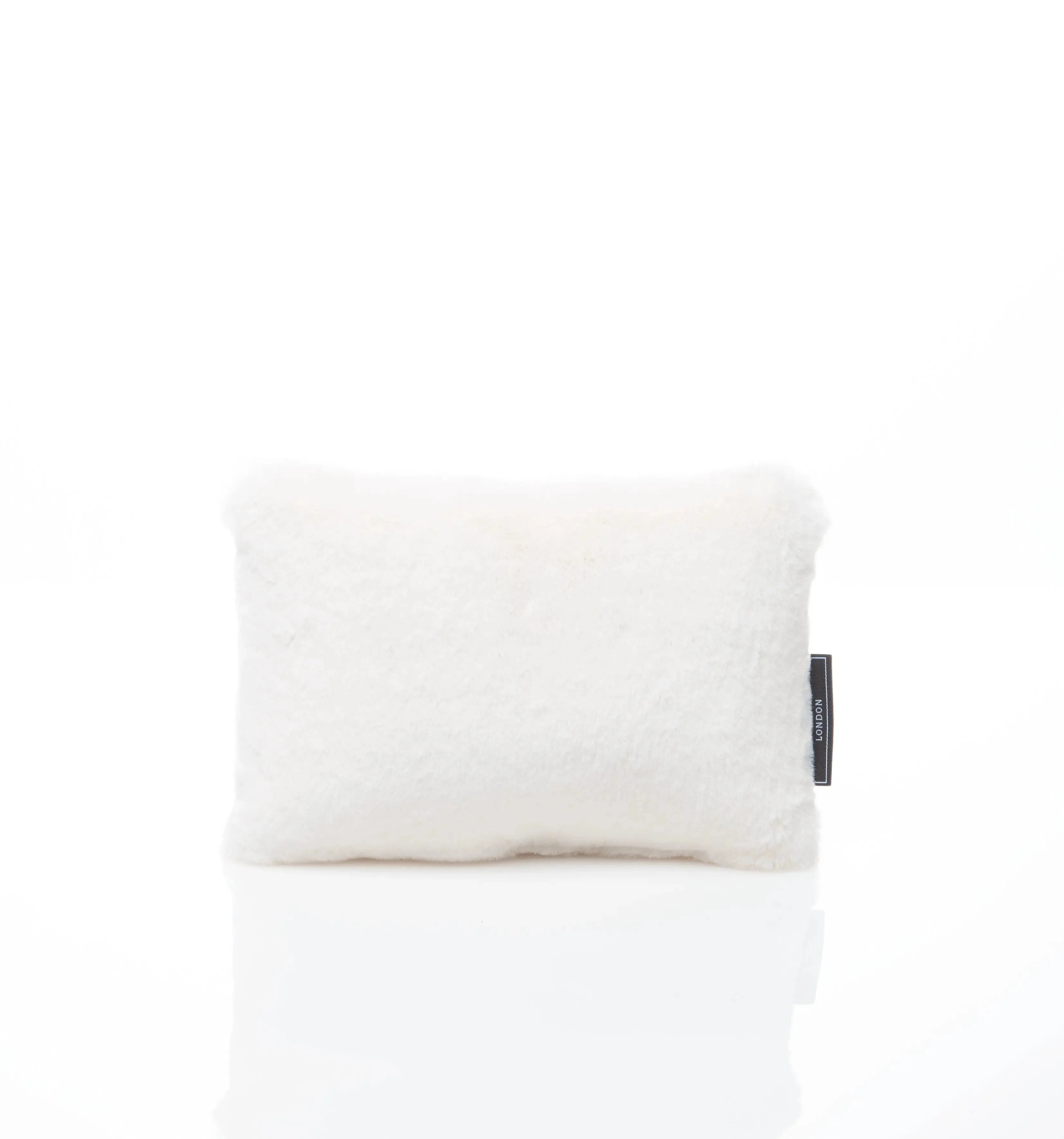 MEDIUM FAUX FUR BLACK BAGPADS