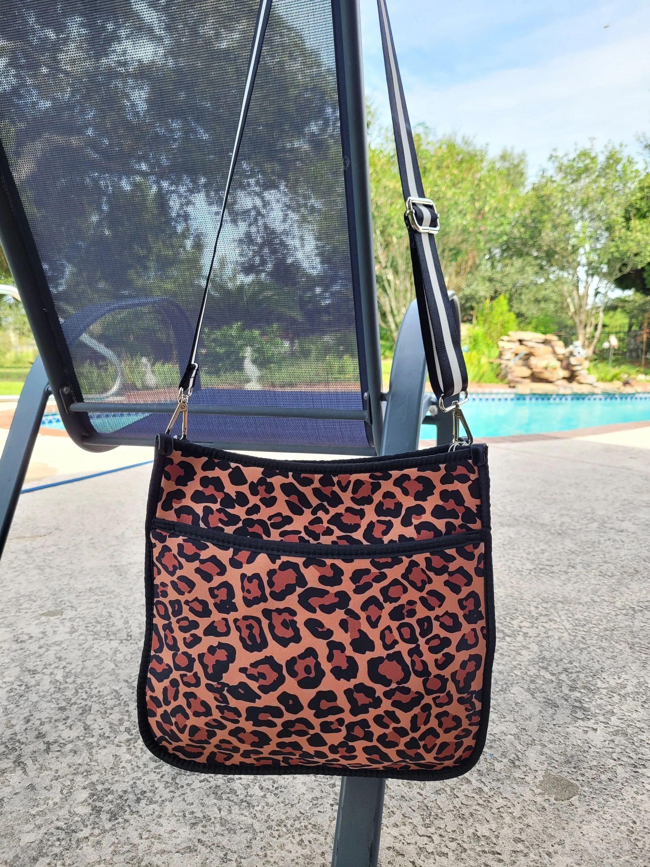 Monogrammed Crossbody Bag, Personalized Purse,  monogram purse,Shoulder purse, Shoulder bag, gift for her, Guitar Strap Crossbody bag
