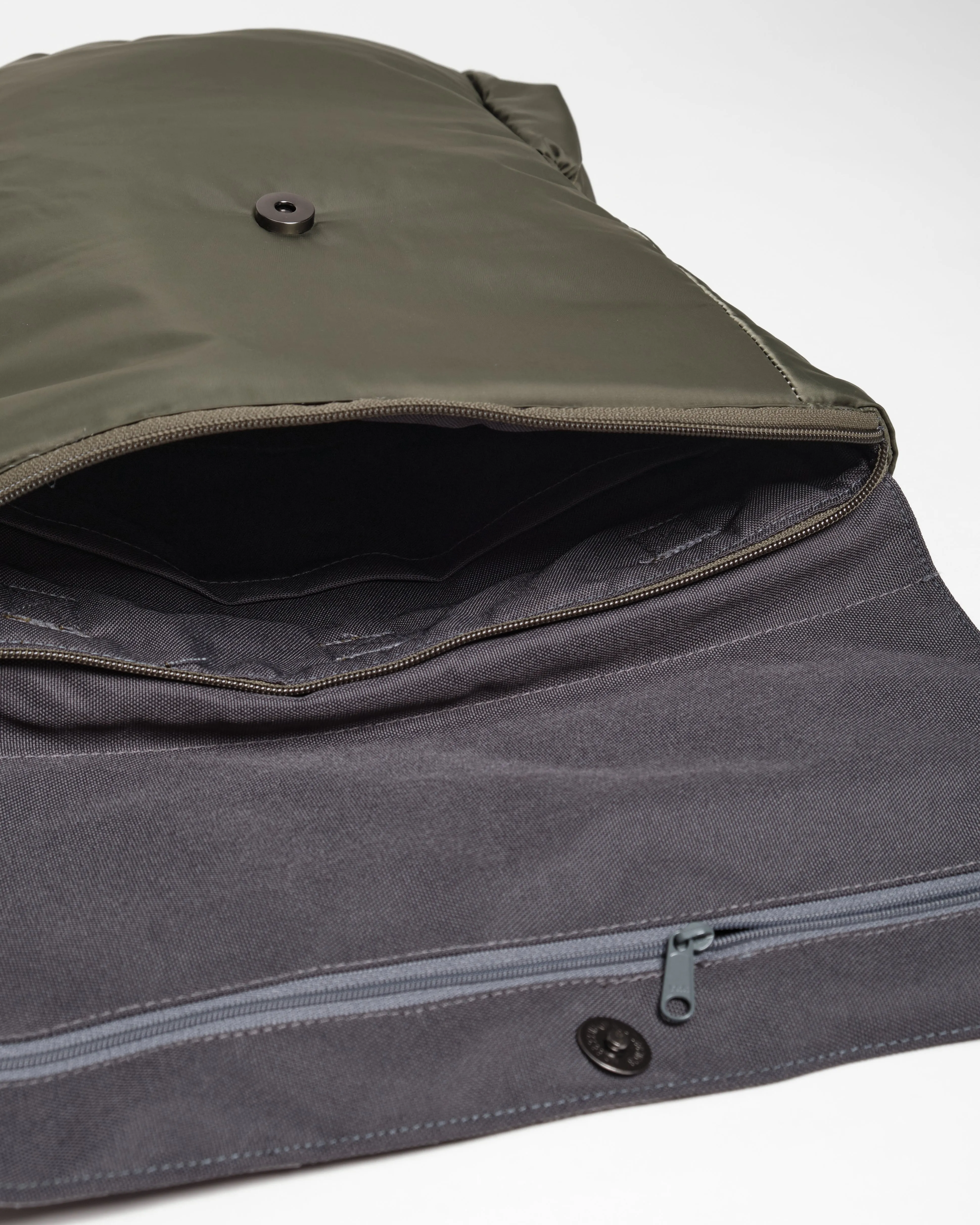 Pleats Olive Grey 4-Way Washable Bag 2.0